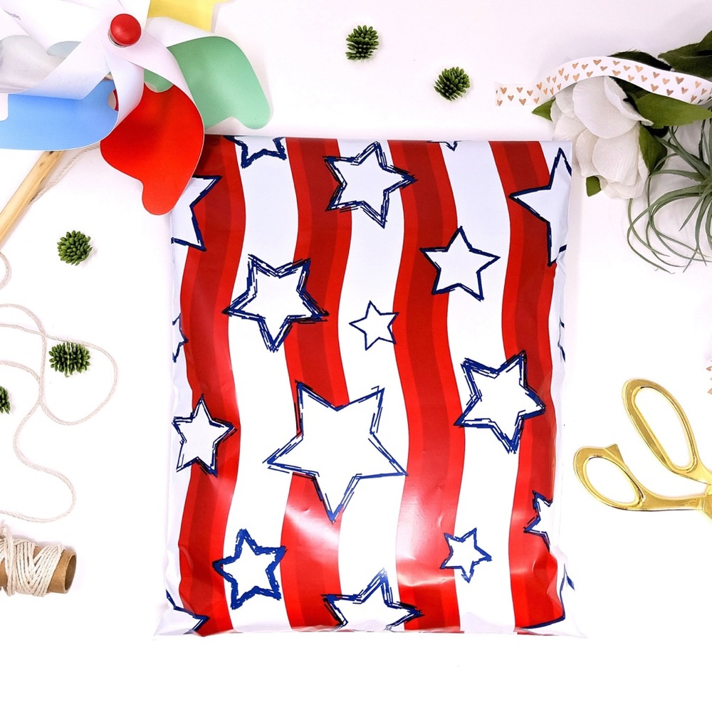25 qty Stars & Stripes Poly Mailers 10X13